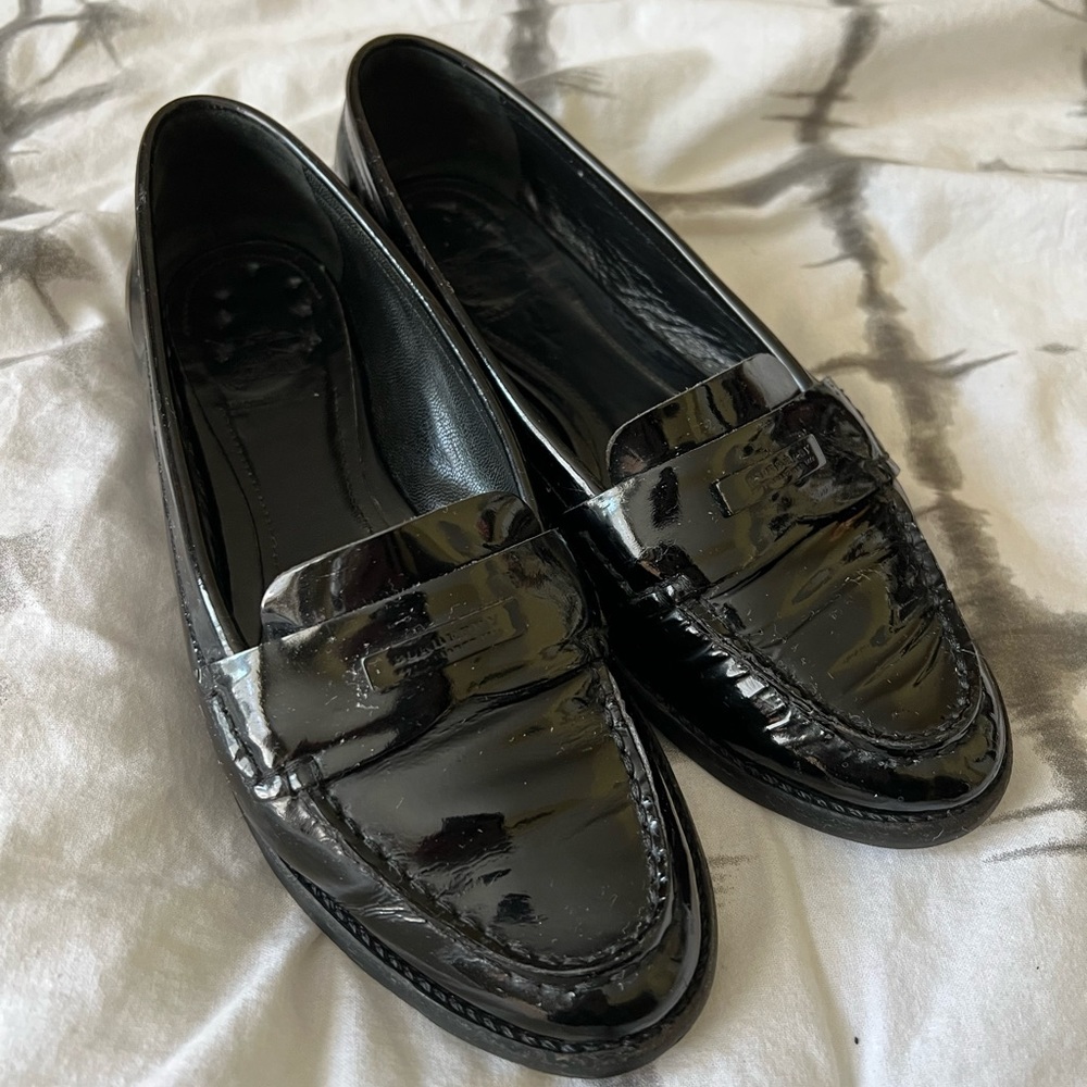 Authentic Burberry Black Patent Leather Loafers Flats